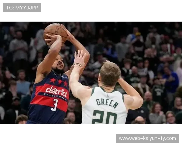 以替补奇兵爆发 卡林顿末节四记三分轰二十分五助导演逆转带领球队取胜